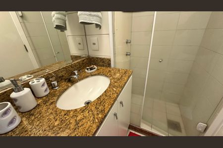 Apartamento para alugar com 69m², 2 quartos e 1 vaga Apartamento para alugar com 69m², 2 quartos e 1 vagaBanheiro quarto 2