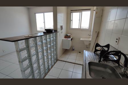 Apartamento para alugar com 40m², 2 quartos e sem vagaCozinha e área de serviço