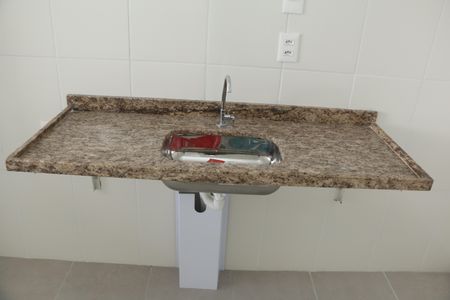 Cozinha - Torneira de apartamento para alugar com 2 quartos, 57m² em Santa Catarina, Nova Iguaçu