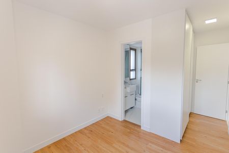 Apartamento para alugar com 67m², 2 quartos e 2 vagasSuíte