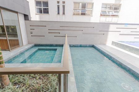 Apartamento para alugar com 67m², 2 quartos e 2 vagasÁrea comum - Piscina