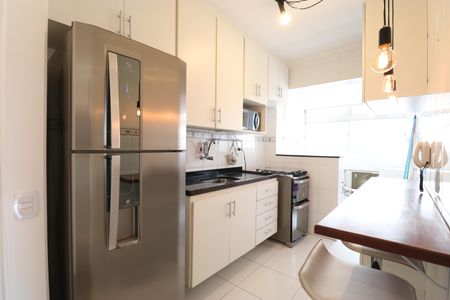 Apartamento à venda com 62m², 2 quartos e 1 vagaCozinha e Área de Serviço