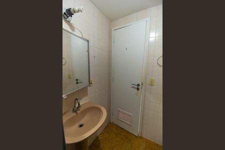 Apartamento para alugar com 131m², 3 quartos e 1 vaga