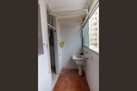 Apartamento para alugar com 131m², 3 quartos e 1 vaga