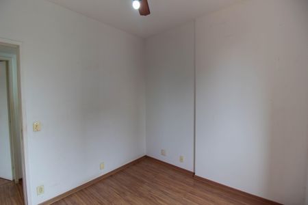 Apartamento para alugar com 131m², 3 quartos e 1 vaga