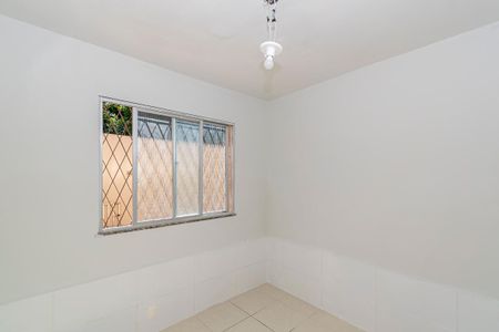 Casa à venda com 252m², 5 quartos e 3 vagas Casa à venda com 252m², 5 quartos e 3 vagasCasa 2 - Quarto 2