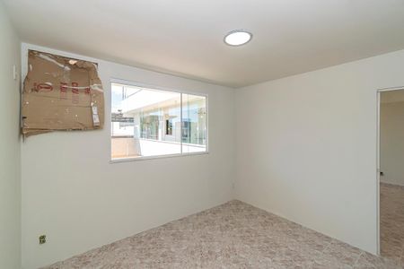 Casa à venda com 252m², 5 quartos e 3 vagas Casa à venda com 252m², 5 quartos e 3 vagasCasa 3 - Quarto
