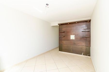 Casa à venda com 252m², 5 quartos e 3 vagas Casa à venda com 252m², 5 quartos e 3 vagasCasa 1 - Sala