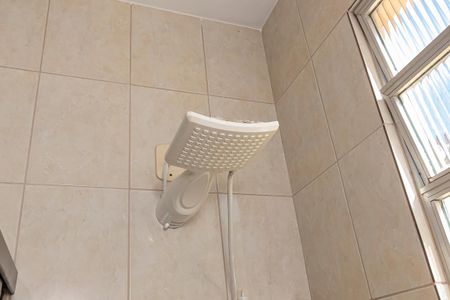Casa à venda com 252m², 5 quartos e 3 vagas Casa à venda com 252m², 5 quartos e 3 vagasCasa 1 - Banheiro da Suíte