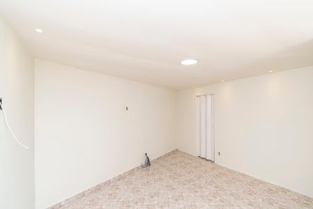 Casa à venda com 252m², 5 quartos e 3 vagas Casa à venda com 252m², 5 quartos e 3 vagasCasa 3 - Sala