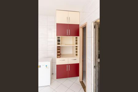 Casa à venda com 252m², 5 quartos e 3 vagas Casa à venda com 252m², 5 quartos e 3 vagasCasa 1 - Cozinha