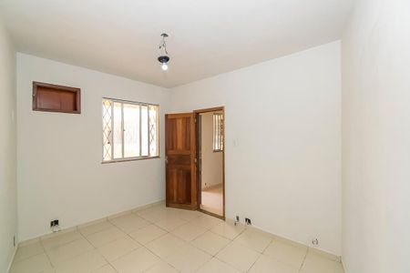 Casa à venda com 252m², 5 quartos e 3 vagas Casa à venda com 252m², 5 quartos e 3 vagasCasa 2 - Quarto 1