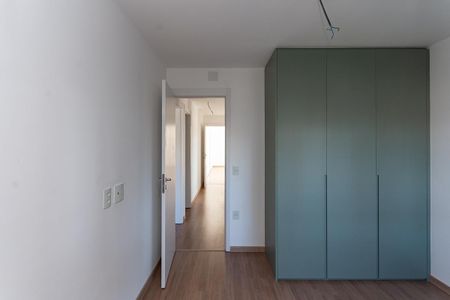 Apartamento à venda com 157m², 4 quartos e 2 vagas Apartamento à venda com 157m², 4 quartos e 2 vagasSuíte 2