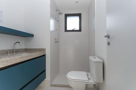 Apartamento à venda com 157m², 4 quartos e 2 vagas Apartamento à venda com 157m², 4 quartos e 2 vagasBanheiro da Suíte