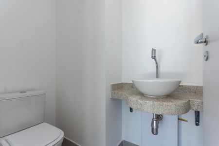 Apartamento à venda com 157m², 4 quartos e 2 vagas Apartamento à venda com 157m², 4 quartos e 2 vagasLavabo