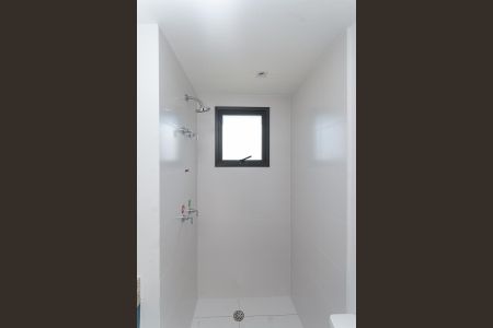 Apartamento à venda com 157m², 4 quartos e 2 vagas Apartamento à venda com 157m², 4 quartos e 2 vagasBanheiro da Suíte