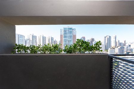 Apartamento à venda com 157m², 4 quartos e 2 vagas Apartamento à venda com 157m², 4 quartos e 2 vagasVaranda da Suíte