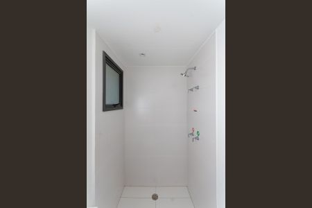 Apartamento à venda com 157m², 4 quartos e 2 vagas Apartamento à venda com 157m², 4 quartos e 2 vagasBanheiro da Suíte 2