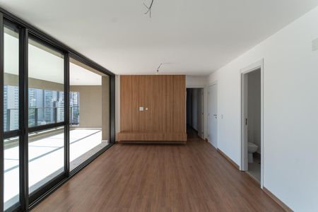 Apartamento à venda com 157m², 4 quartos e 2 vagas Apartamento à venda com 157m², 4 quartos e 2 vagasSala