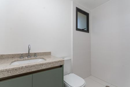 Apartamento à venda com 157m², 4 quartos e 2 vagas Apartamento à venda com 157m², 4 quartos e 2 vagasBanheiro da Suíte 2