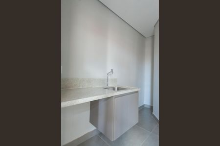 Apartamento à venda com 110m², 3 quartos e 2 vagas Apartamento à venda com 110m², 3 quartos e 2 vagasÁrea de Serviço
