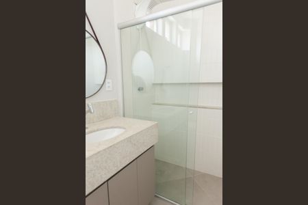 Apartamento à venda com 110m², 3 quartos e 2 vagas Apartamento à venda com 110m², 3 quartos e 2 vagasBanheiro Social