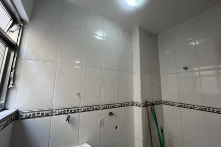 Apartamento à venda com 62m², 2 quartos e 1 vaga Apartamento à venda com 62m², 2 quartos e 1 vagaArea de serviço