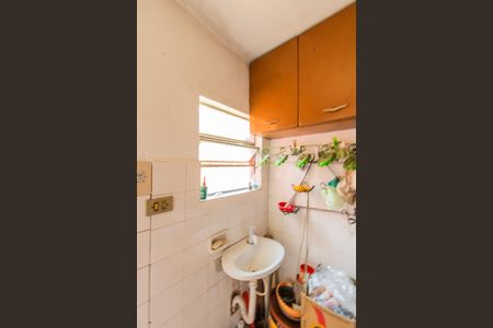 Casa à venda com 160m², 3 quartos e 2 vagasBanheiro de serviço