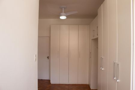 Apartamento para alugar com 65m², 2 quartos e 1 vagaQuarto 1