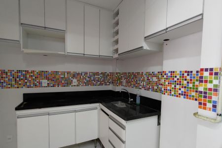 Apartamento para alugar com 65m², 2 quartos e 1 vagaCozinha