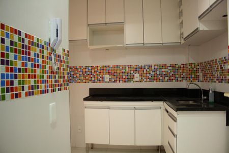 Apartamento para alugar com 65m², 2 quartos e 1 vagaCozinha