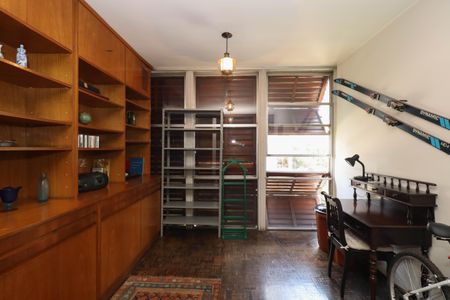 Apartamento para alugar com 310m², 4 quartos e 2 vagasQuarto 2