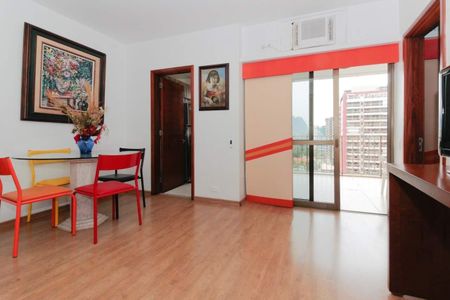 Apartamento à venda com 2 quartos, 75m² em Barra da Tijuca, Rio de Janeiro