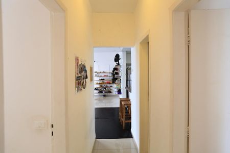 Apartamento à venda com 94m², 3 quartos e 1 vaga Apartamento à venda com 94m², 3 quartos e 1 vagaCorredor