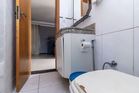 Apartamento à venda com 146m², 3 quartos e 2 vagasBanheiro Social 2