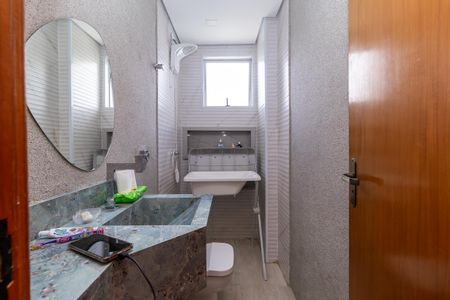 Apartamento à venda com 146m², 3 quartos e 2 vagasBanheiro Social 1