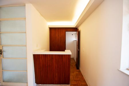 Casa à venda com 611m², 3 quartos e 5 vagasbalcao bar com pia e deposito