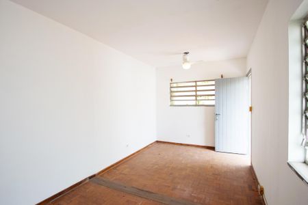 Casa à venda com 611m², 3 quartos e 5 vagasquarto 1 e 2 de serviço piso superio edicula 