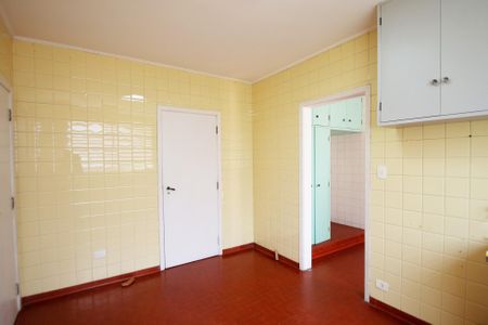 Casa à venda com 611m², 3 quartos e 5 vagasCopa