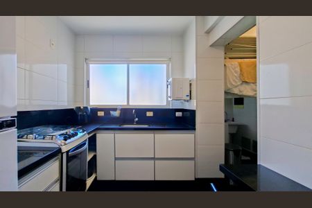 Apartamento à venda com 105m², 3 quartos e 2 vagasCozinha