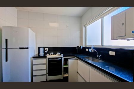 Apartamento à venda com 105m², 3 quartos e 2 vagasCozinha