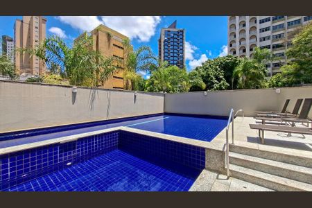Apartamento à venda com 105m², 3 quartos e 2 vagasÁrea comum - Piscina