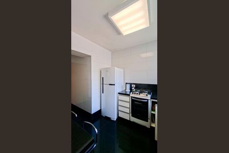 Apartamento à venda com 105m², 3 quartos e 2 vagasCozinha