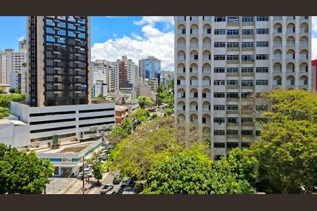 Apartamento à venda com 105m², 3 quartos e 2 vagasQuarto 2