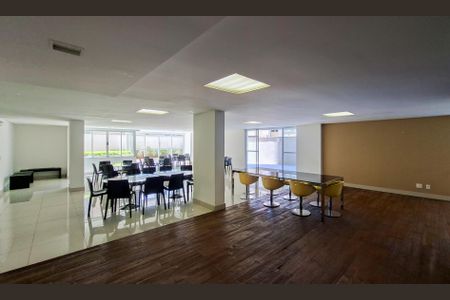 Apartamento à venda com 105m², 3 quartos e 2 vagasÁrea comum - Salão de festas