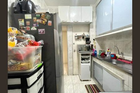 Apartamento à venda com 74m², 2 quartos e sem vaga