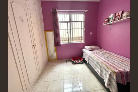 Apartamento à venda com 74m², 2 quartos e sem vaga