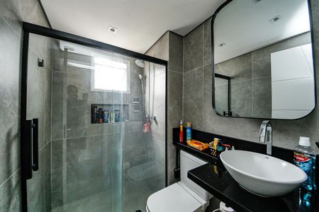 Apartamento à venda com 65m², 2 quartos e 1 vagaBanheiro Suíte