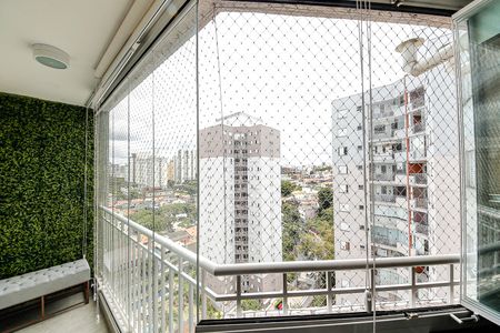 Apartamento à venda com 65m², 2 quartos e 1 vagaVaranda