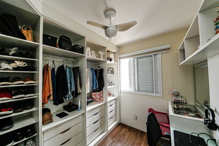 Apartamento à venda com 65m², 2 quartos e 1 vagaQuarto